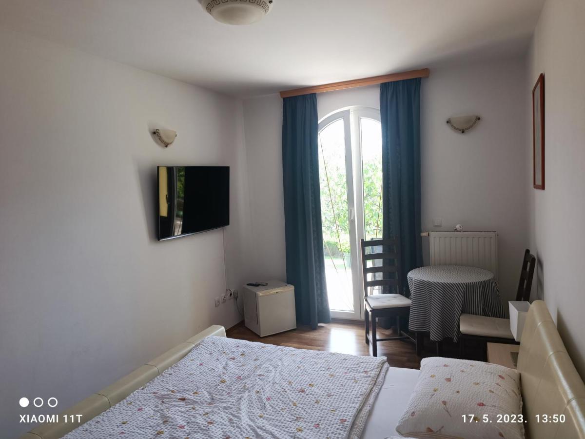 Marko Rooms Veglia Exterior foto